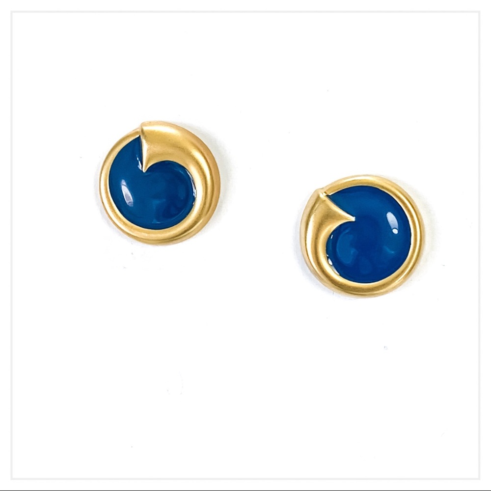 Vintage 90s blue stud earrings